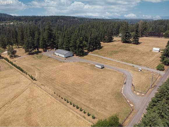 10.74 Acres of Land with Home for Sale in Oregon City, Oregon