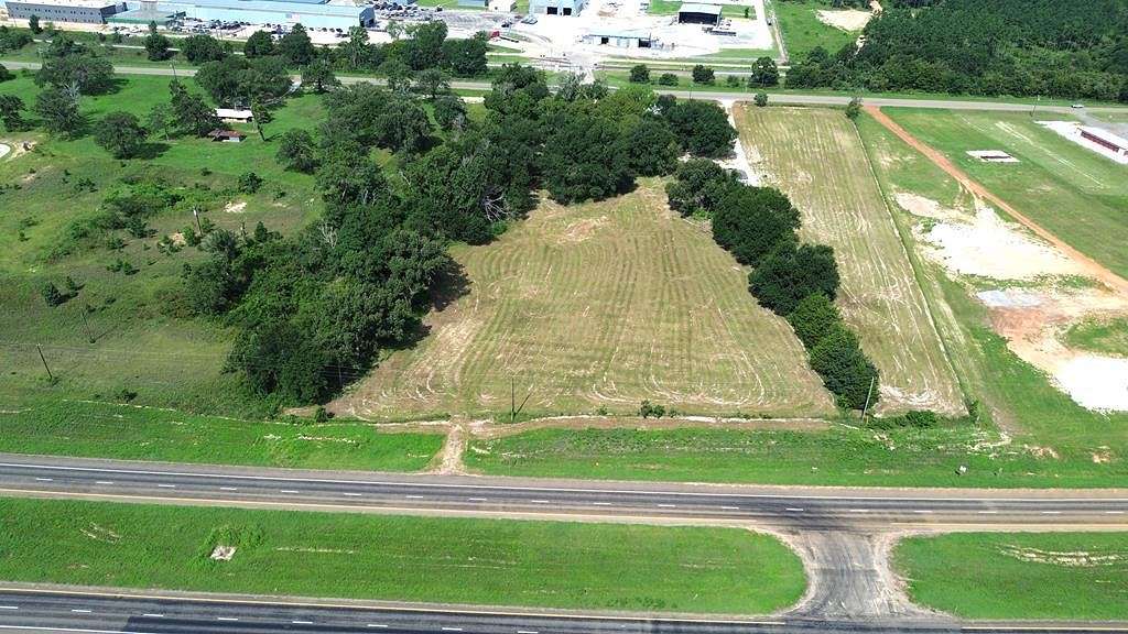 4 Acres of Residential Land for Sale in Grapeland, Texas