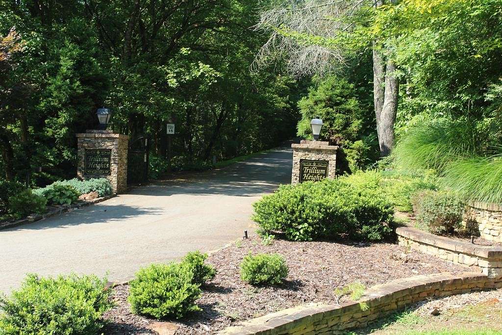 1.16 Acres of Land for Sale in Hayesville, North Carolina