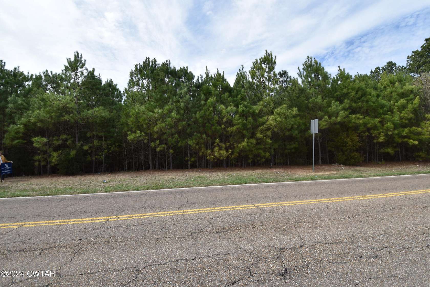 9 Acres of Residential Land for Sale in Jackson, Tennessee