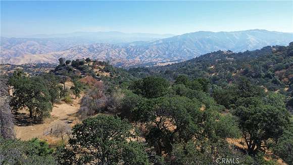 5.27 Acres of Land for Sale in Keene, California