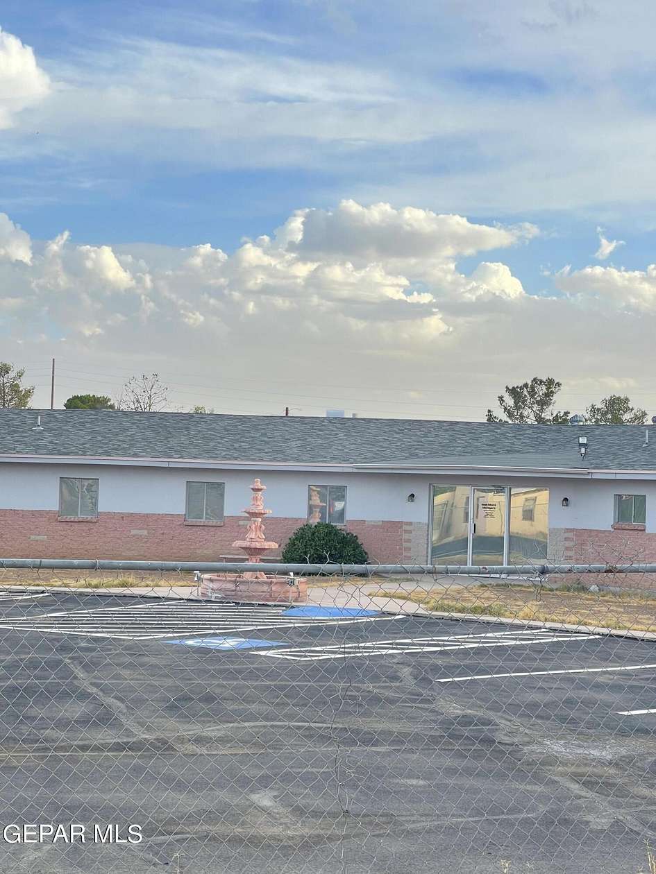 1.12 Acres of Commercial Land for Sale in El Paso, Texas