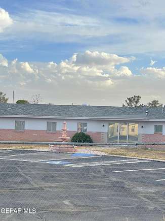 1.12 Acres of Commercial Land for Sale in El Paso, Texas