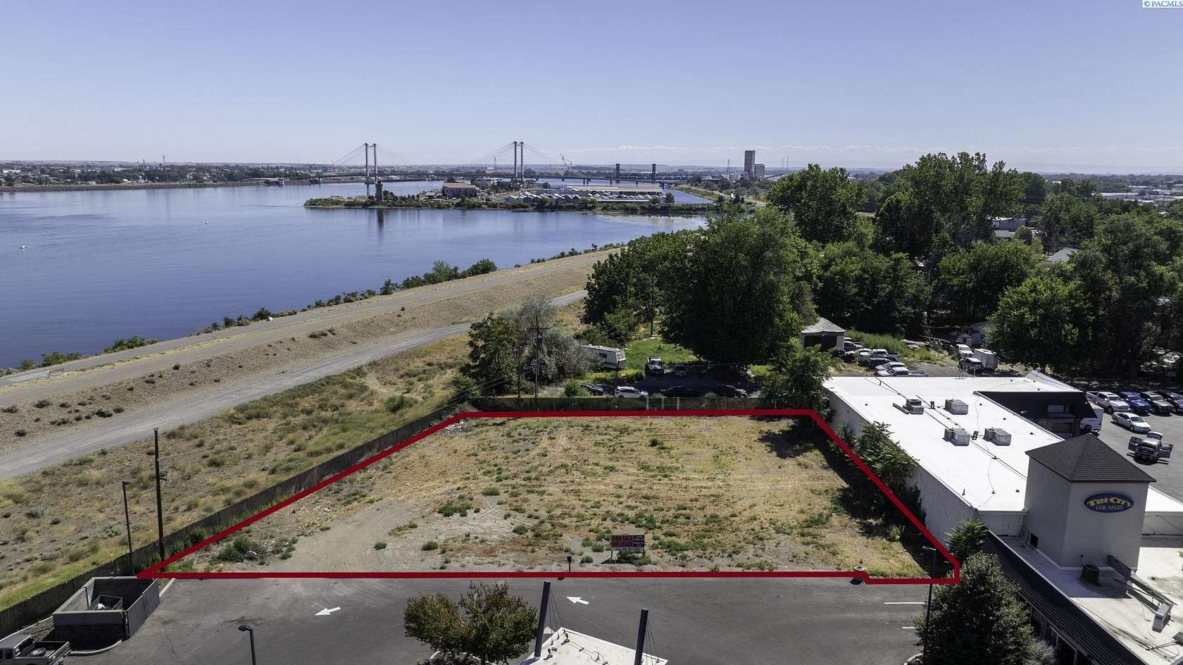 0.53 Acres of Commercial Land for Sale in Kennewick, Washington