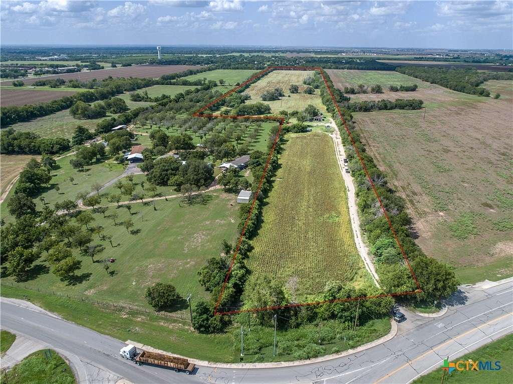 44 Acres of Land for Sale in Seguin, Texas