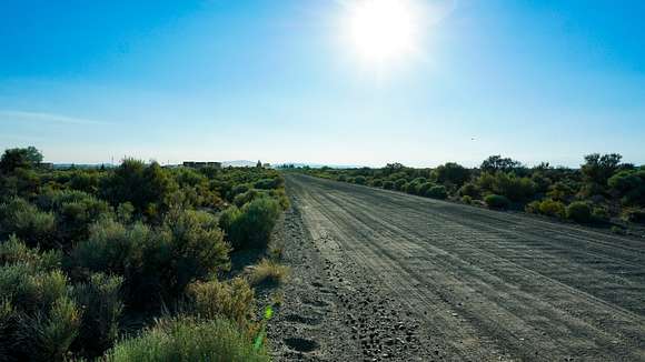 0.34 Acres of Residential Land for Sale in Christmas Valley, Oregon