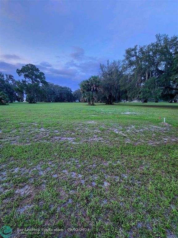 0.75 Acres of Residential Land for Sale in Crescent City, Florida