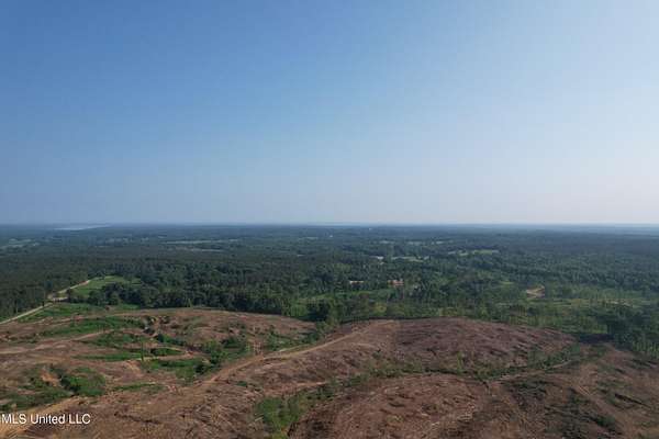 42.7 Acres of Recreational Land for Sale in Oxford, Mississippi