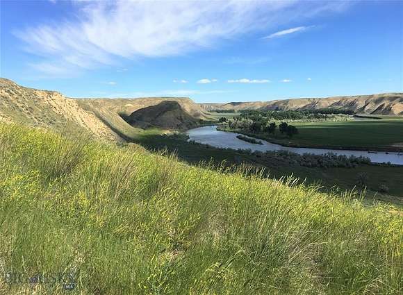 1,478 Acres of Land for Sale in Loma, Montana