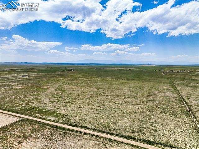 40.45 Acres of Land for Sale in Avondale, Colorado