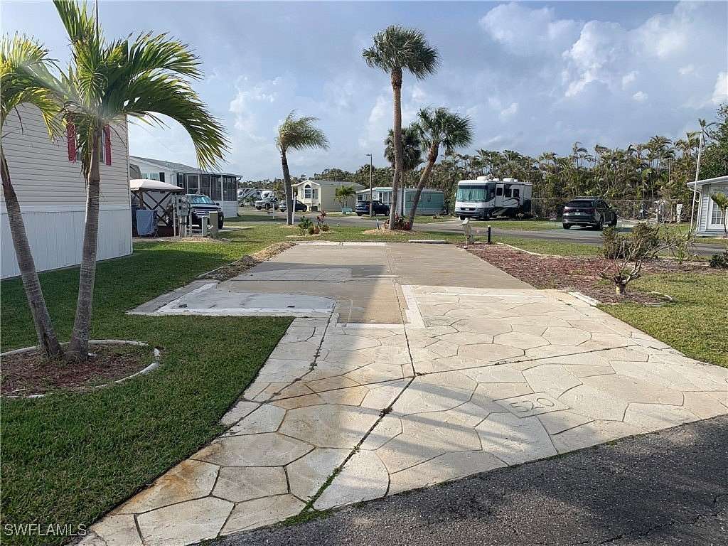 0.06 Acres of Land for Sale in Fort Myers, Florida