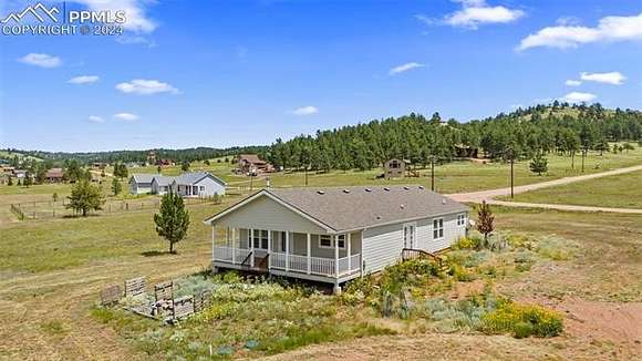 2.01 Acres of Residential Land with Home for Sale in Florissant, Colorado