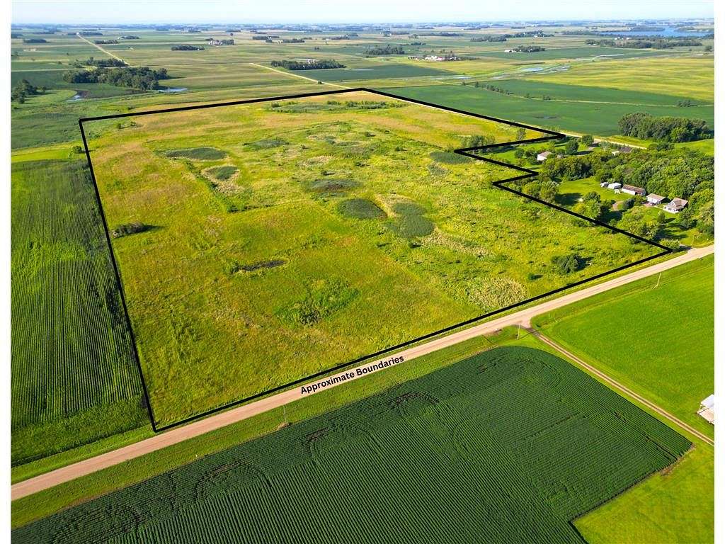 85.72 Acres of Agricultural Land for Sale in Hutchinson, Minnesota