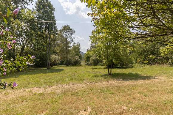 0.9 Acres of Land for Auction in Fairmont, West Virginia