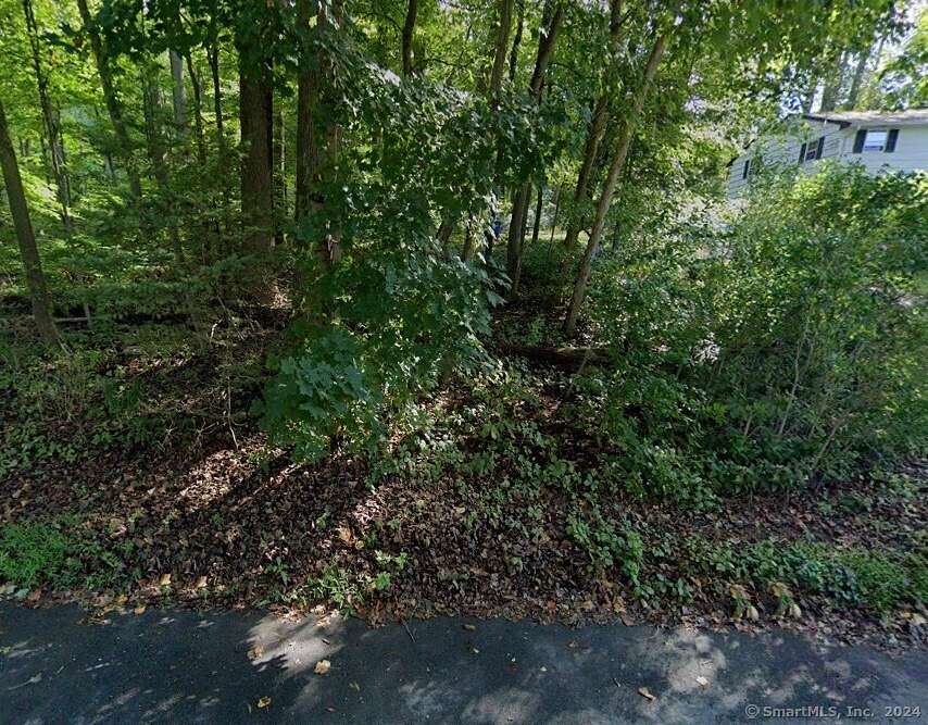 0.6 Acres of Residential Land for Sale in New Milford, Connecticut