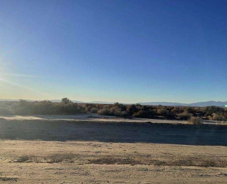 5.114 Acres of Land for Sale in Lancaster, California