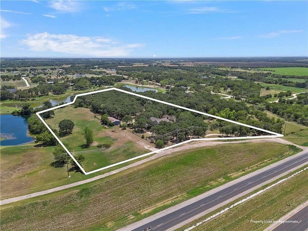 10.11 Acres of Land with Home for Sale in Waco, Texas