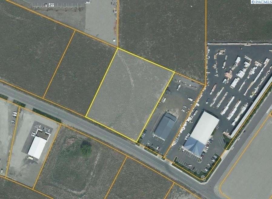 2.6 Acres of Commercial Land for Sale in Pasco, Washington