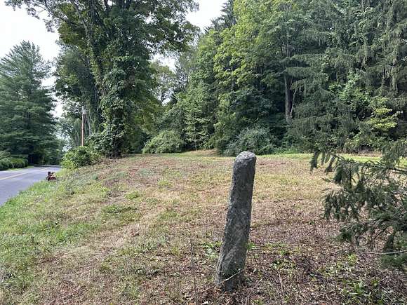 3.7 Acres of Residential Land for Sale in Washington, Connecticut