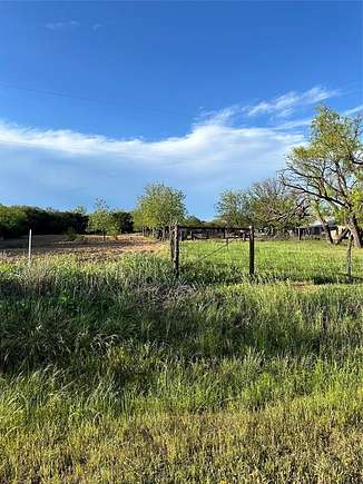 1.377 Acres of Residential Land for Sale in Ovalo, Texas