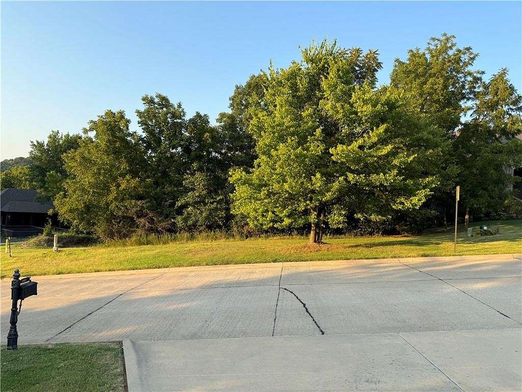 0.37 Acres of Residential Land for Sale in Fayetteville, Arkansas