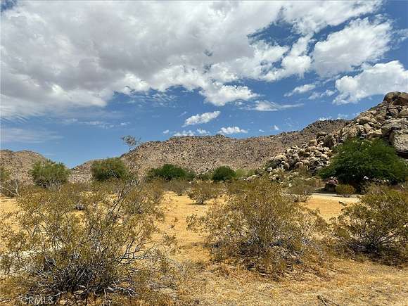 1.89 Acres of Residential Land for Sale in Apple Valley, California