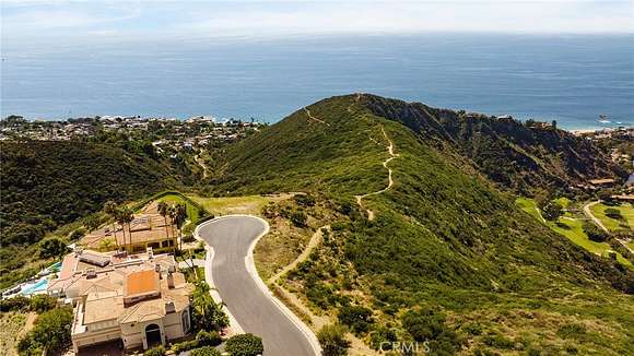 1.001 Acres of Residential Land for Sale in Laguna Niguel, California