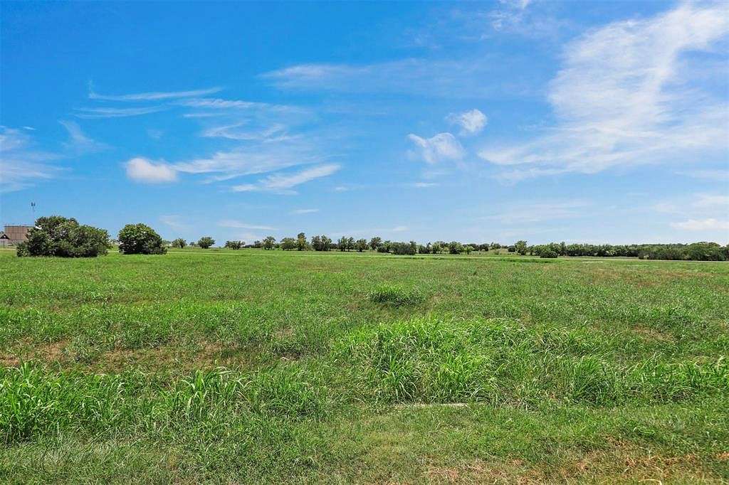 0.328 Acres of Residential Land for Sale in Cleburne, Texas