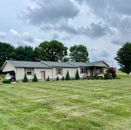 5 Acres of Residential Land with Home for Sale in Jackson, Ohio