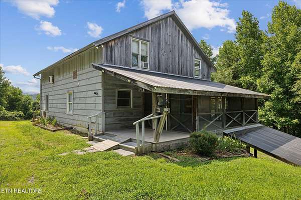 8.7 Acres of Residential Land with Home for Sale in Del Rio, Tennessee