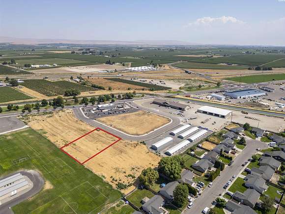 0.5 Acres of Commercial Land for Sale in Grandview, Washington