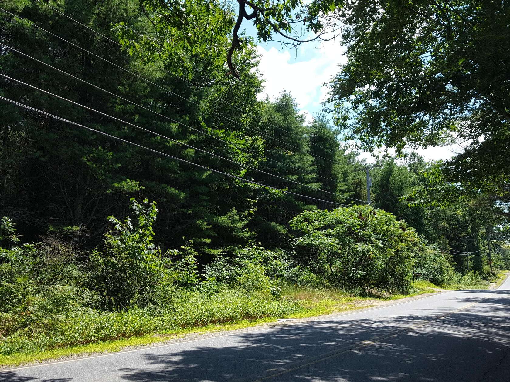 0.6 Acres of Residential Land for Sale in Naples, Maine