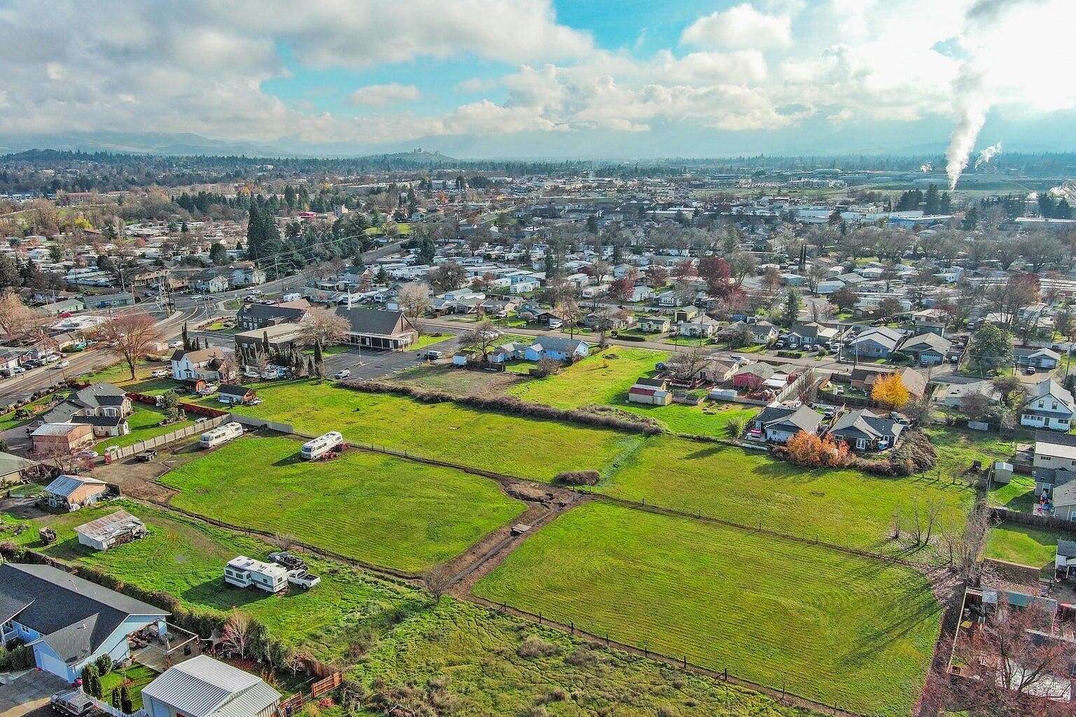 0.65 Acres of Residential Land for Sale in Medford, Oregon