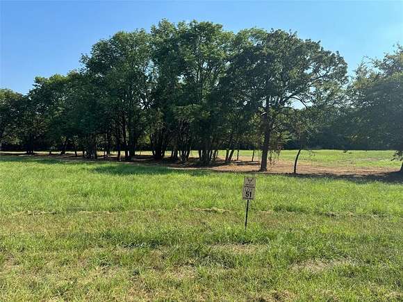 1 Acre of Residential Land for Sale in Pottsboro, Texas