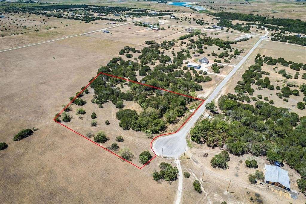 10.4 Acres of Recreational Land & Farm for Sale in Walnut Springs, Texas