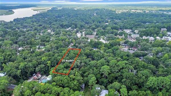 0.34 Acres of Mixed-Use Land for Sale in Bluffton, South Carolina