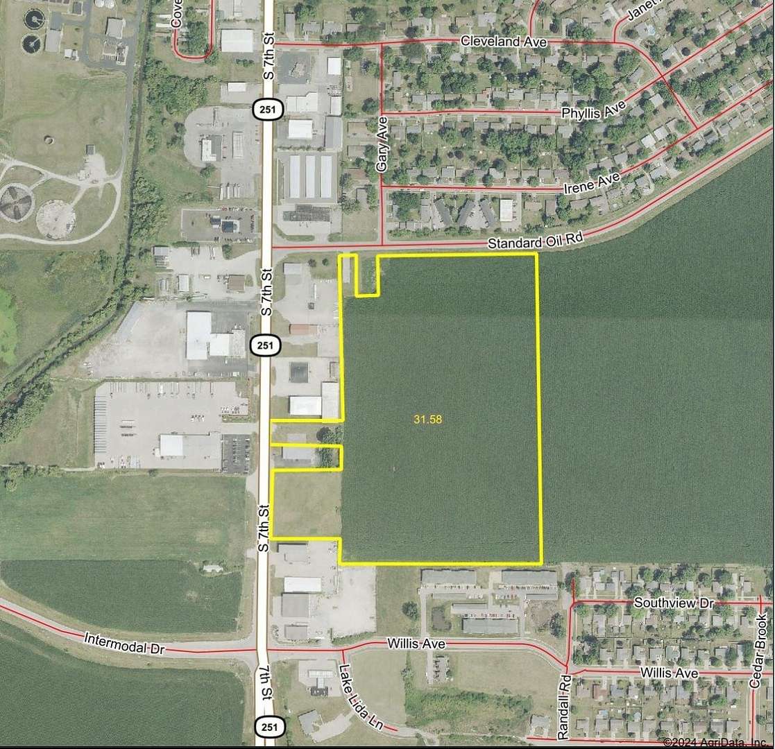 31.58 Acres of Land for Sale in Rochelle, Illinois