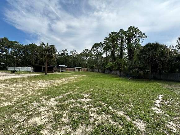 0.5 Acres of Residential Land for Sale in Steinhatchee, Florida