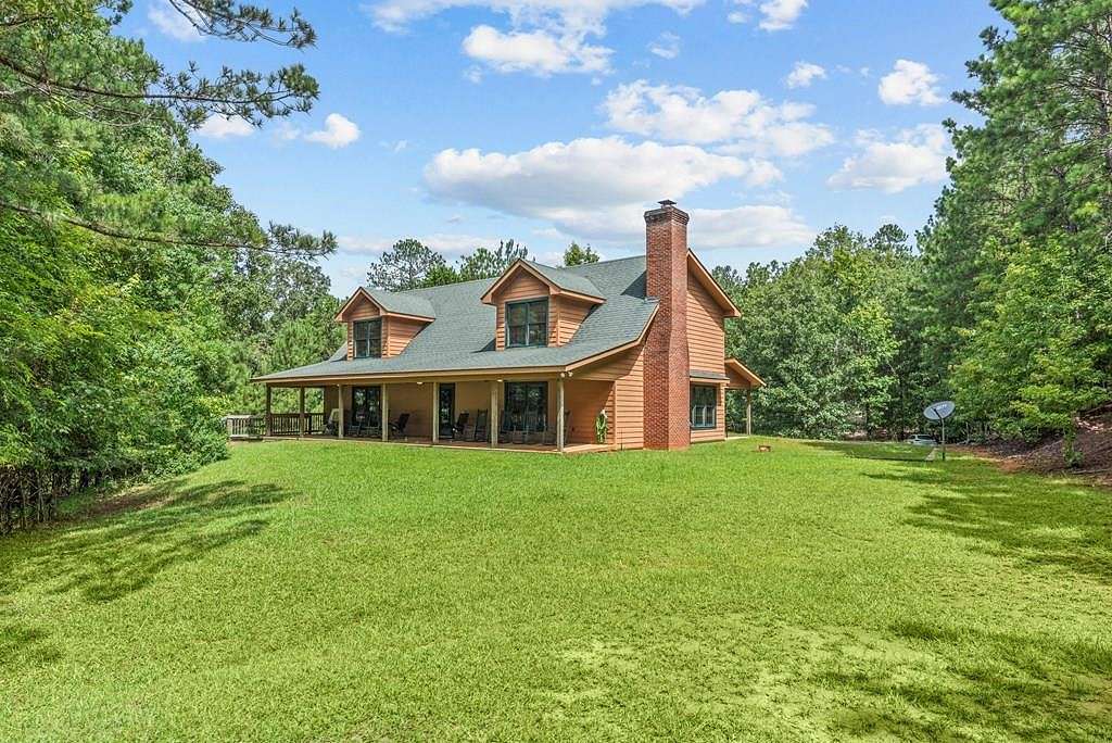 3.7 Acres of Residential Land with Home for Sale in Sparta, Georgia