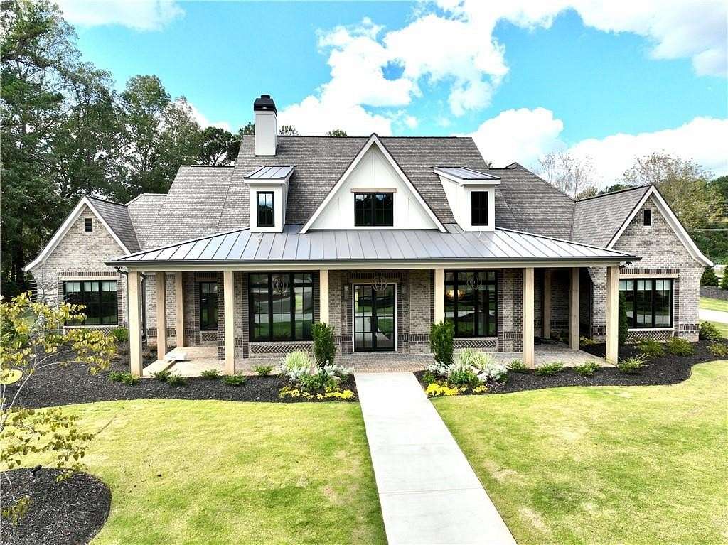 2.24 Acres of Residential Land with Home for Sale in Alpharetta, Georgia