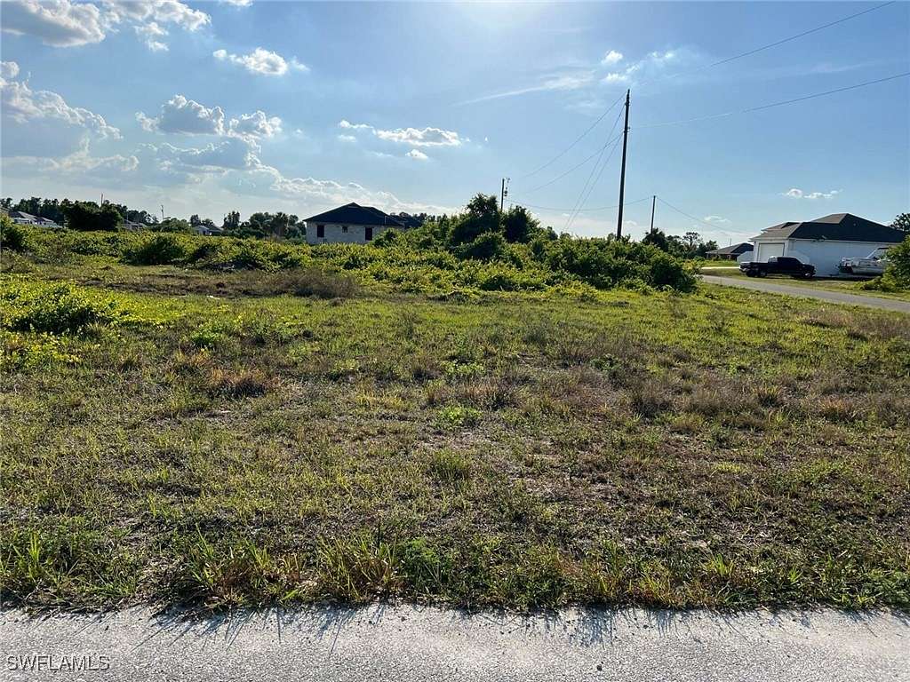 0.288 Acres of Residential Land for Sale in Lehigh Acres, Florida