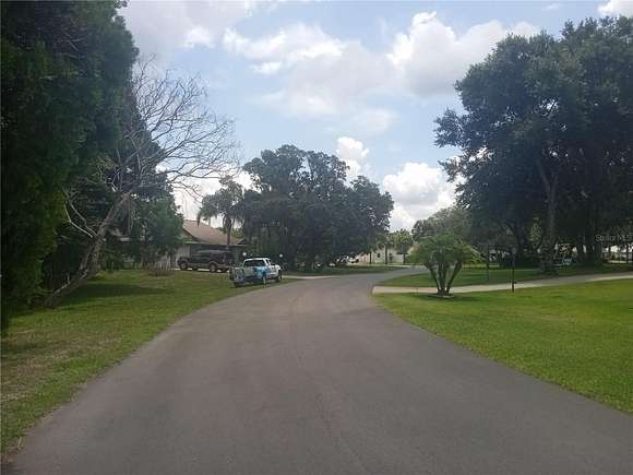 1.5 Acres of Residential Land for Sale in Leesburg, Florida