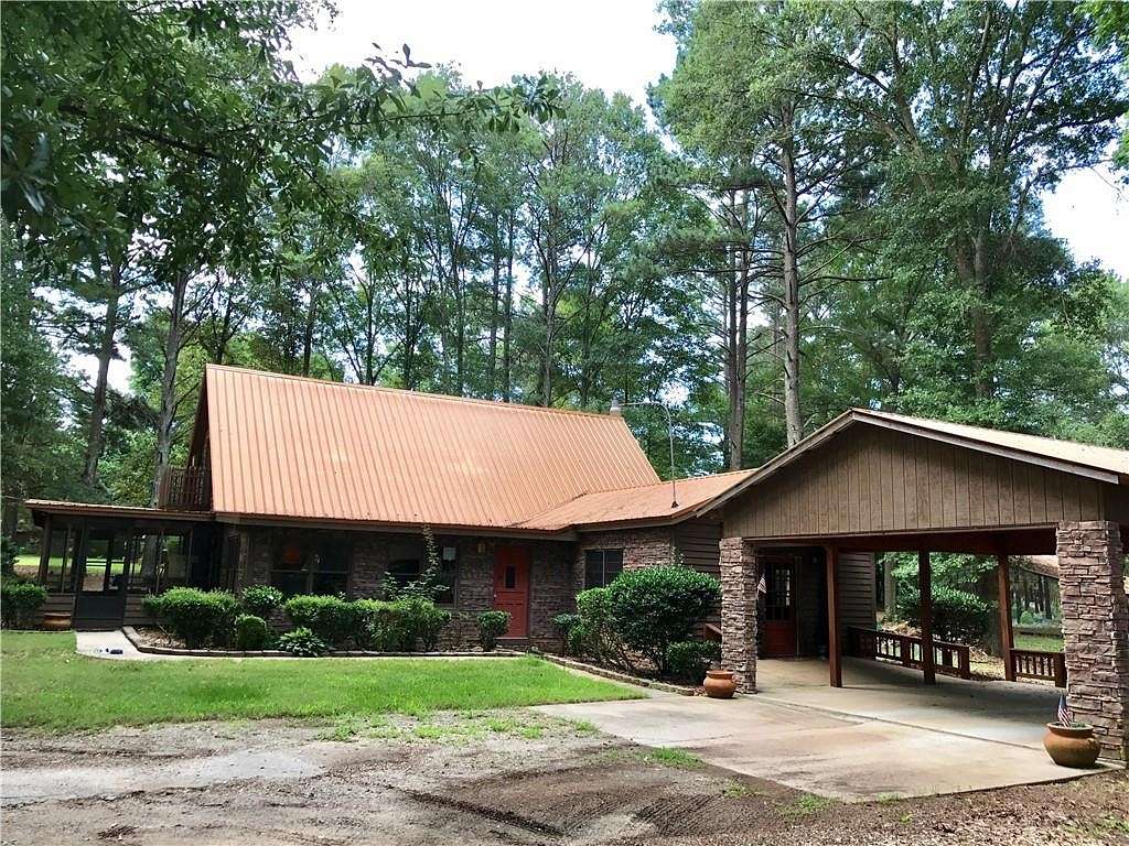 8.51 Acres of Residential Land with Home for Sale in Williamson, Georgia