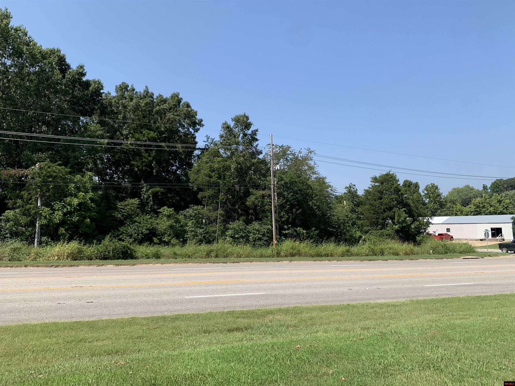 4.92 Acres of Mixed-Use Land for Sale in Mountain Home, Arkansas