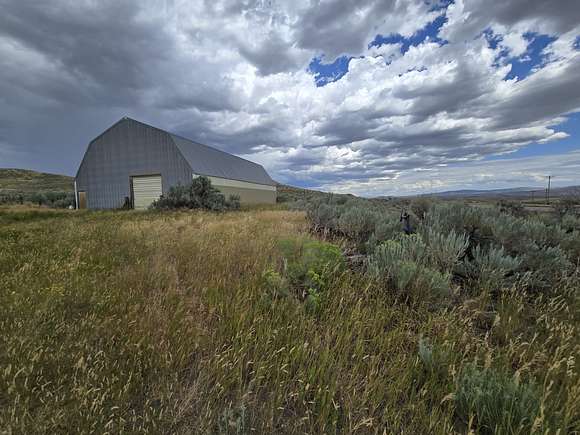 528 Acres of Recreational Land for Sale in Craig, Colorado