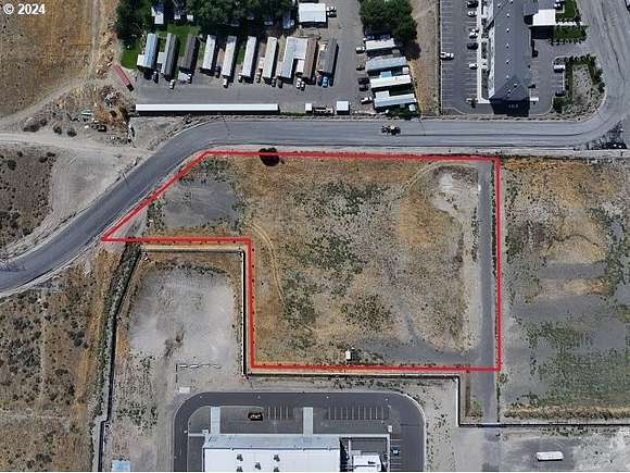 4.48 Acres of Commercial Land for Sale in Boardman, Oregon