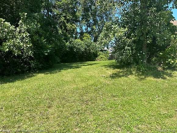 0.26 Acres of Residential Land for Sale in Marysville, Michigan