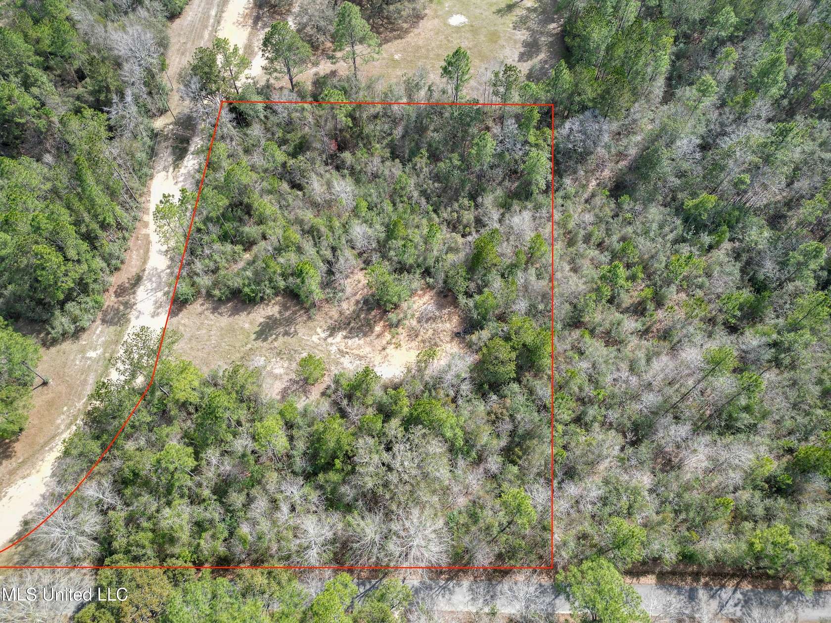 1.14 Acres of Land for Sale in Kiln, Mississippi