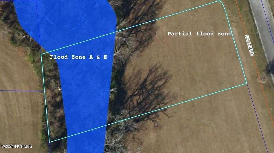 0.75 Acres of Residential Land for Sale in Arapahoe, North Carolina