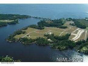 0.75 Acres of Residential Land for Sale in Arapahoe, North Carolina